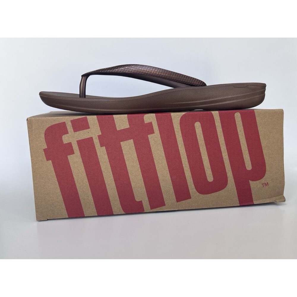 FitFlop Womens Solid iQushion Ergonomic Flip-Flops Bronze Sz 9 NIB